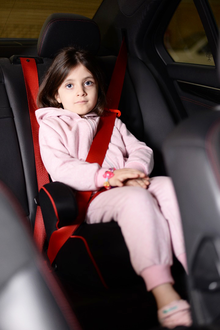 صندلی ماشین کودک تا 12 سال